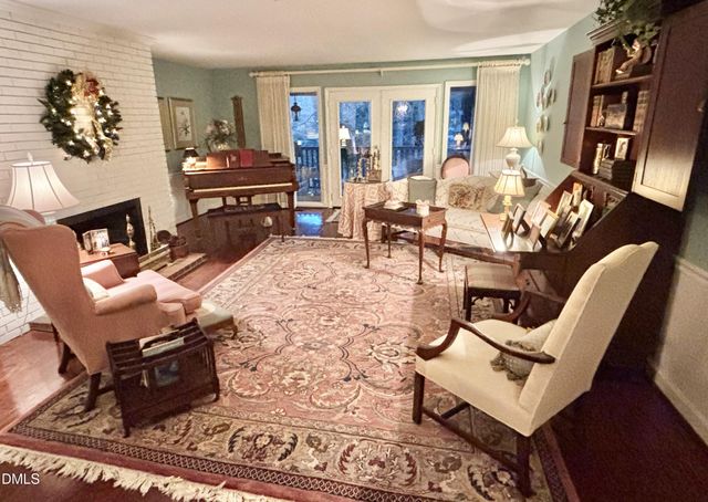 180 Montrose Drive, Durham, NC 27707