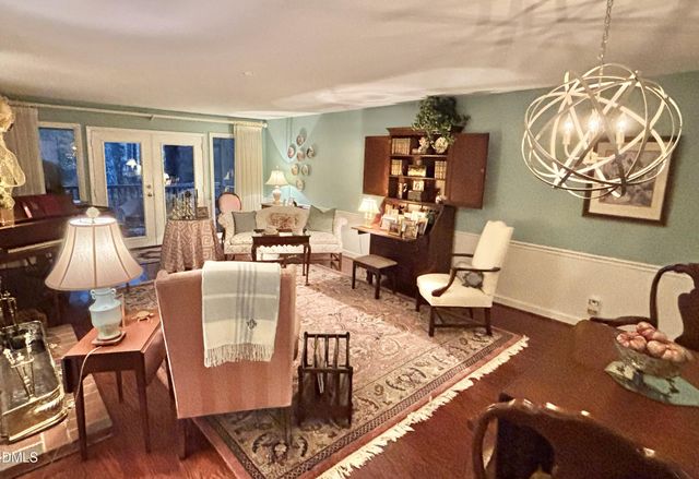 180 Montrose Drive, Durham, NC 27707