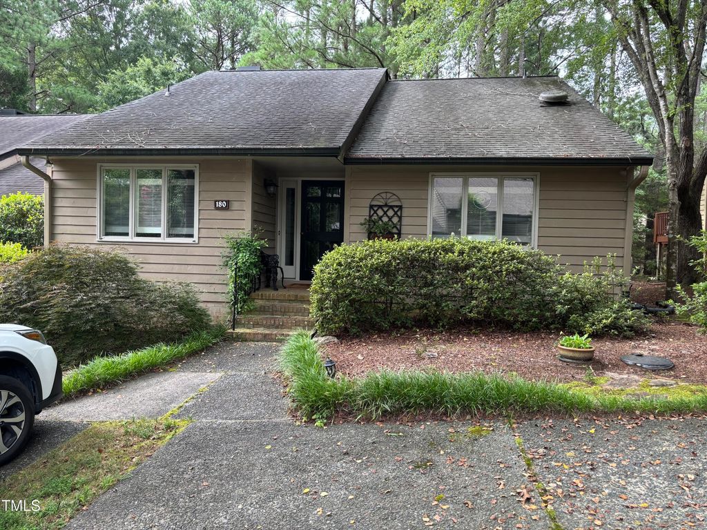 180 Montrose Drive, Durham, NC 27707