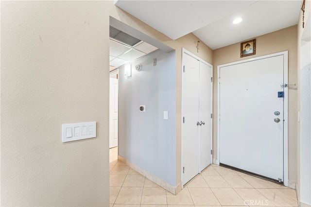 7826 Topanga Canyon Blvd 308, Canoga Park, CA 91304