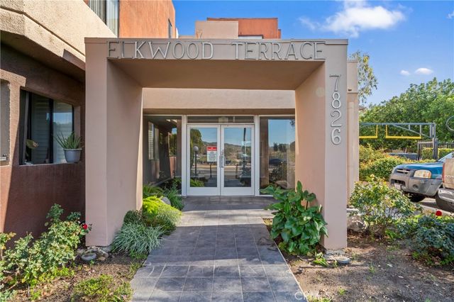 7826 Topanga Canyon Blvd 308, Canoga Park, CA 91304