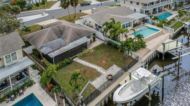 415 CROSSWINDS DRIVE, Palm Harbor, FL 34683