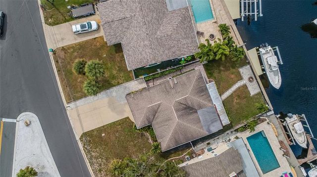 415 CROSSWINDS DRIVE, Palm Harbor, FL 34683