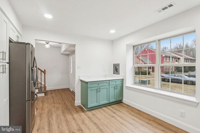 27 FAWNHOLLOW CT, Medford, NJ 08055