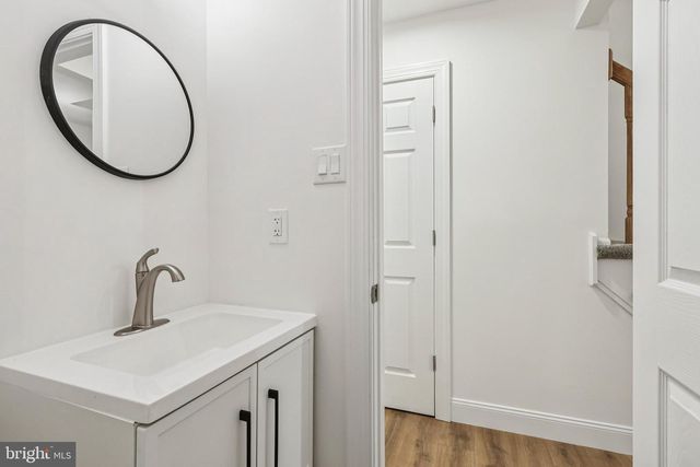 27 FAWNHOLLOW CT, Medford, NJ 08055