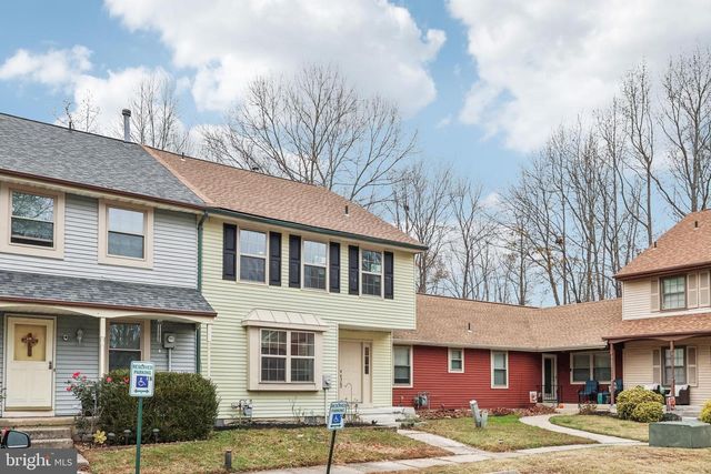 27 FAWNHOLLOW CT, Medford, NJ 08055