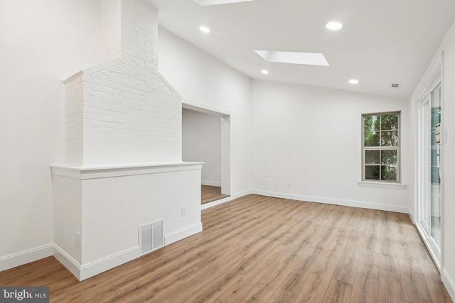 27 FAWNHOLLOW CT, Medford, NJ 08055