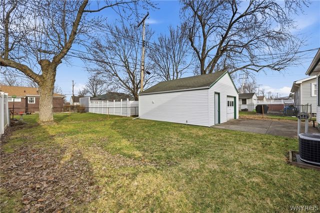 77 King Avenue, Cheektowaga, NY 14043