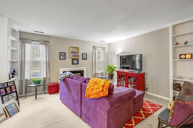 233 S HILL DR, Westampton, NJ 08060