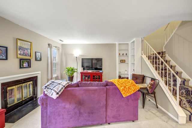 233 S HILL DR, Westampton, NJ 08060