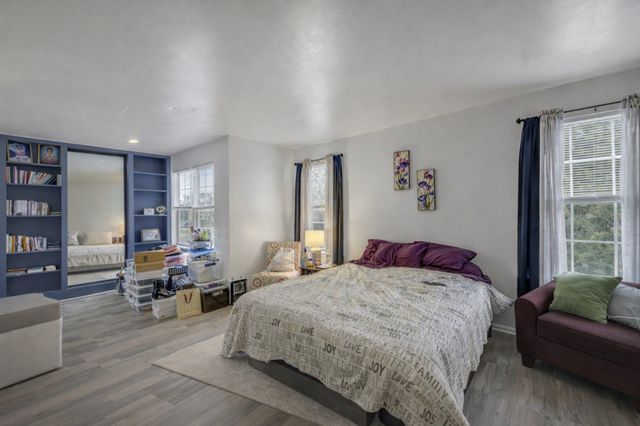 233 S HILL DR, Westampton, NJ 08060