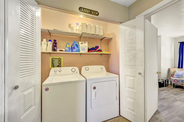 233 S HILL DR, Westampton, NJ 08060