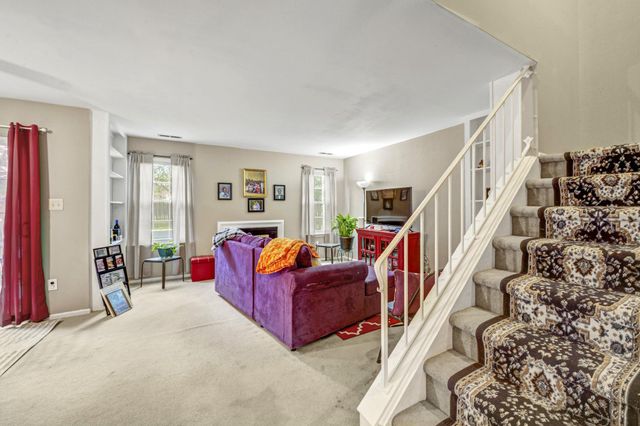 233 S HILL DR, Westampton, NJ 08060