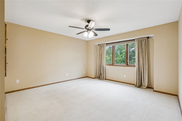 1204 SE Mallard Creek Drive, Ankeny, IA 50021