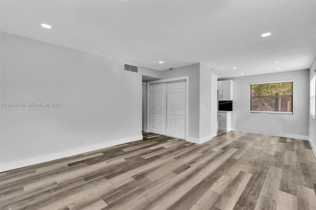 329 SW 1st Ct 1, Pompano Beach, FL 33060