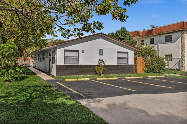 329 SW 1st Ct 1, Pompano Beach, FL 33060