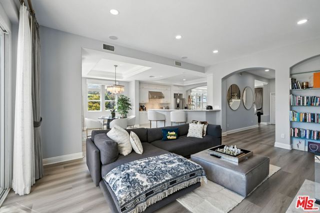 23971 De Ville Way, Malibu, CA 90265