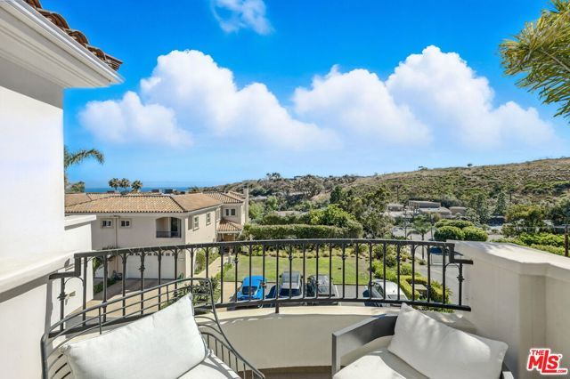 23971 De Ville Way, Malibu, CA 90265