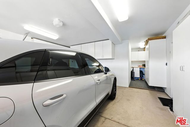 23971 De Ville Way, Malibu, CA 90265