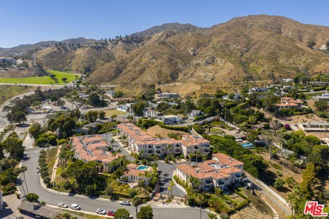 23971 De Ville Way, Malibu, CA 90265