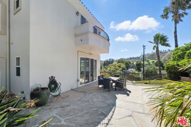 23971 De Ville Way, Malibu, CA 90265