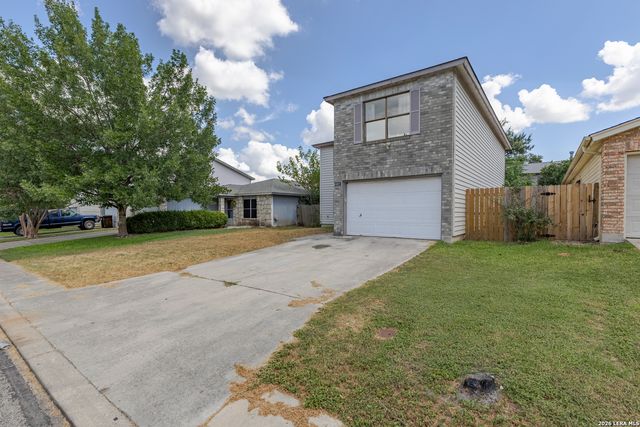 6822 Misty Field Dr, Converse, TX 78109