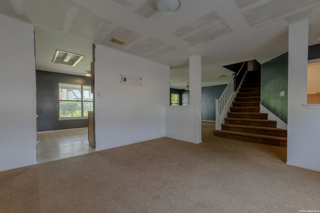 6822 Misty Field Dr, Converse, TX 78109