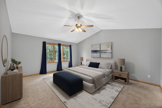 2937 Oakview Drive NE, Rochester, MN 55906