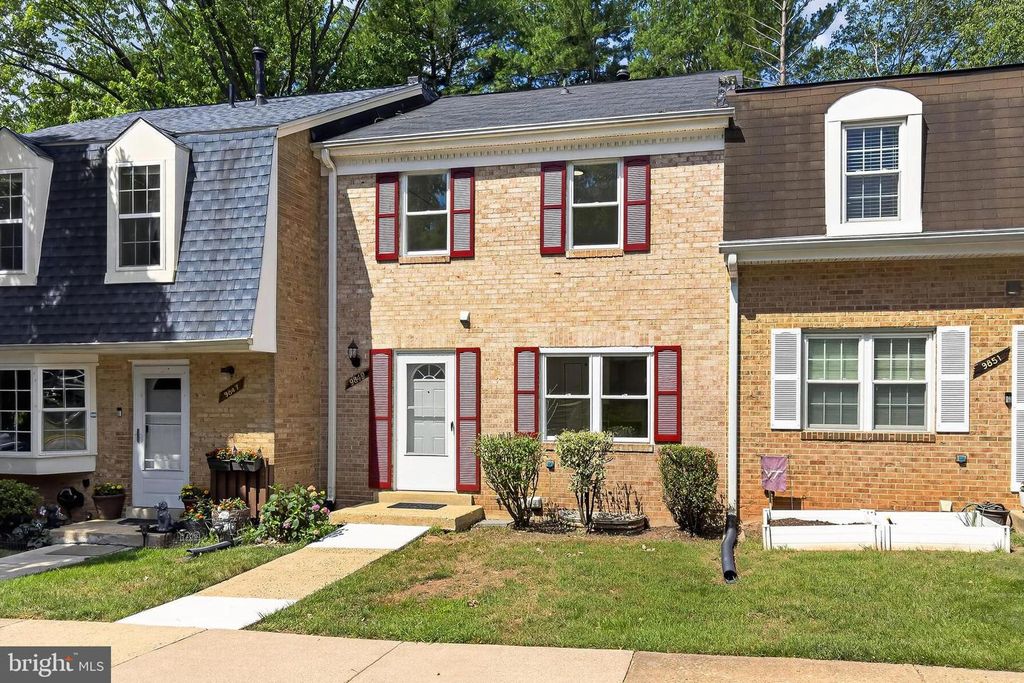 9849 LAKEPOINTE DR, Burke, VA 22015