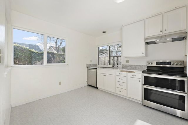 690 Albion Drive, San Jose, CA 95136