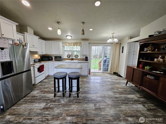 30 Foothill Drive, Quilcene, WA 98376