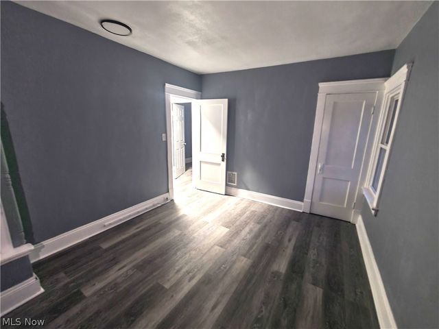 1140 E 144 Street, Cleveland, OH 44110