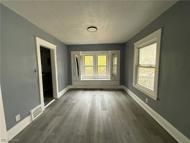 1140 E 144 Street, Cleveland, OH 44110