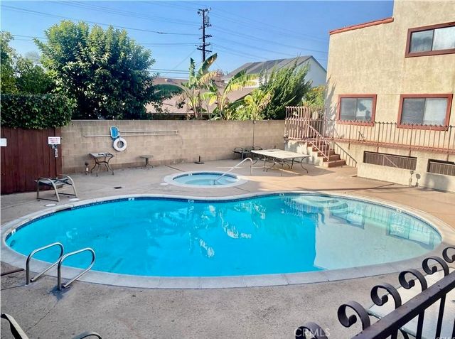 1450 W 146th Street 2, Gardena, CA 90247