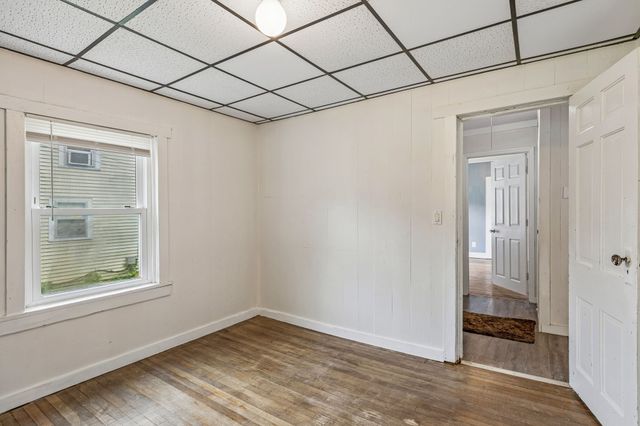 305 Eugene Rd, Columbia, TN 38401