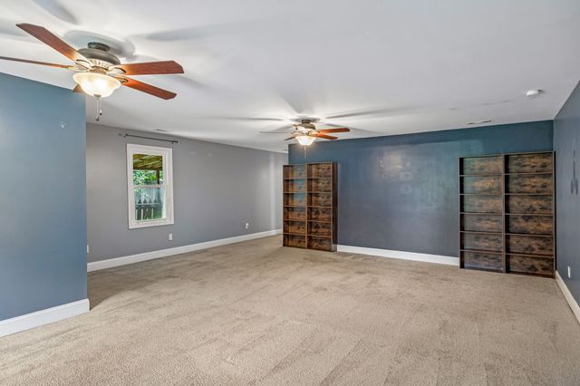 305 Eugene Rd, Columbia, TN 38401