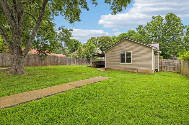 305 Eugene Rd, Columbia, TN 38401