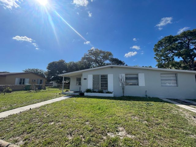 431 NW 33RD Terrace, Lauderhill, FL 33311
