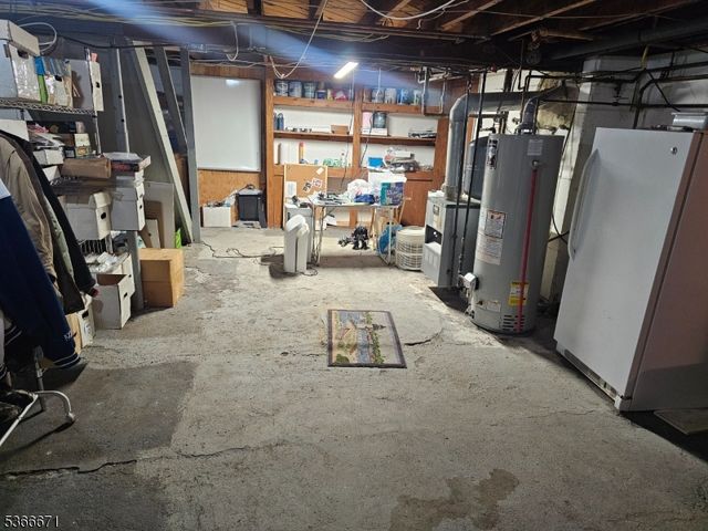 34 Round Lake, Monroe, NY 10950