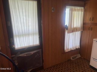 5 W Green Street, Johnstown, NY 12095