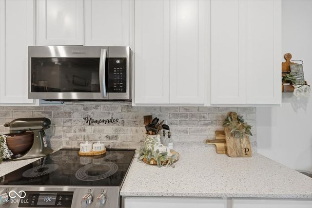 1234 Breckinridge Way, Shelbyville, IN 46176