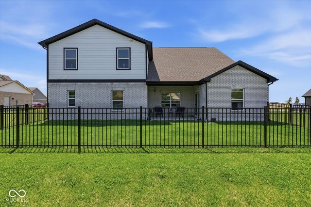 1234 Breckinridge Way, Shelbyville, IN 46176