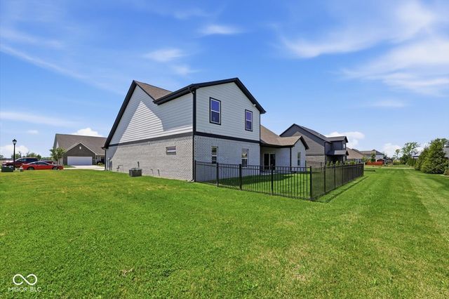 1234 Breckinridge Way, Shelbyville, IN 46176