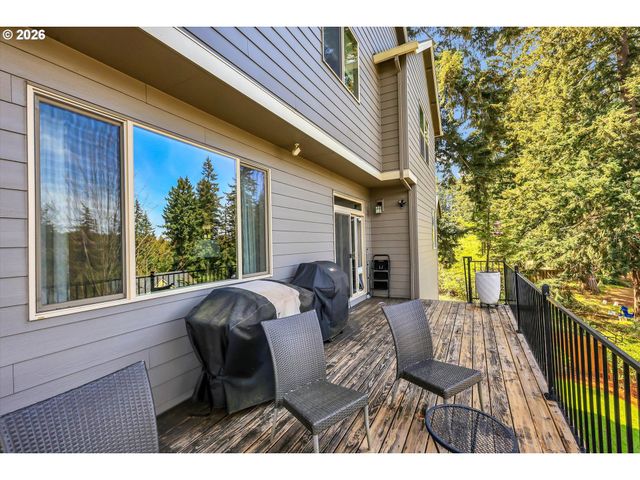 36729 KATRINA St, Sandy, OR 97055