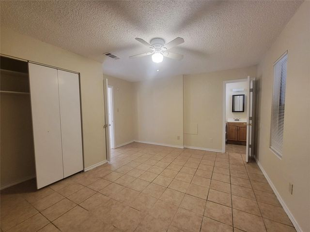 5103 Avenue Q 1/2 3, Galveston, TX 77551