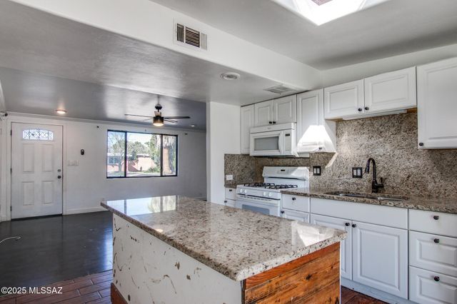 4114 N Lange Avenue, Tucson, AZ 85705