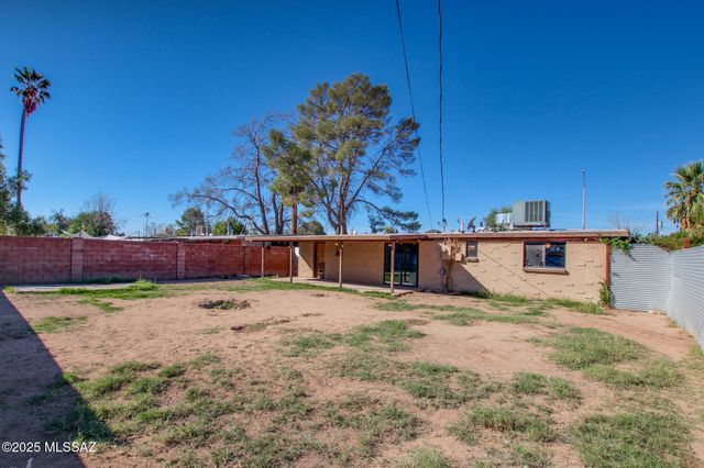 4114 N Lange Avenue, Tucson, AZ 85705