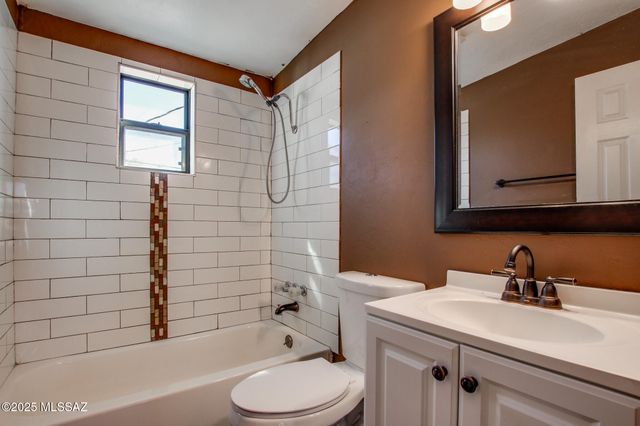 4114 N Lange Avenue, Tucson, AZ 85705