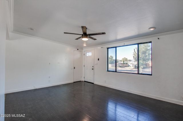 4114 N Lange Avenue, Tucson, AZ 85705