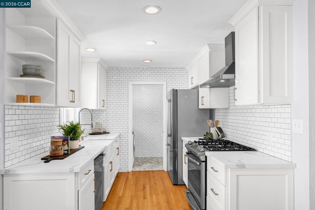 3165 MANOR AVENUE, Walnut Creek, CA 94597